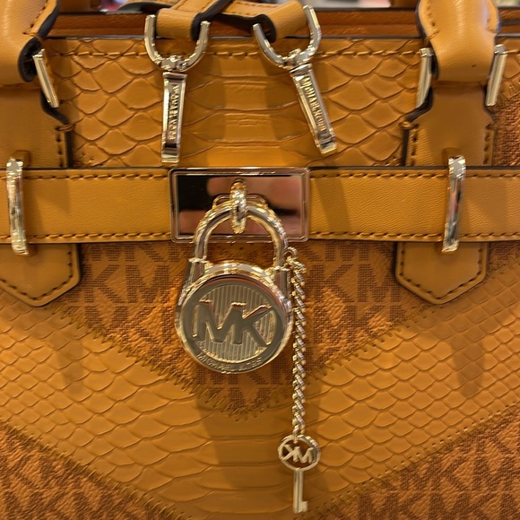 Michael Kors Hamilton Small Satchel Shoulder Crossbody Bag 
Cider Multi COLOR - Picture 3 of 16